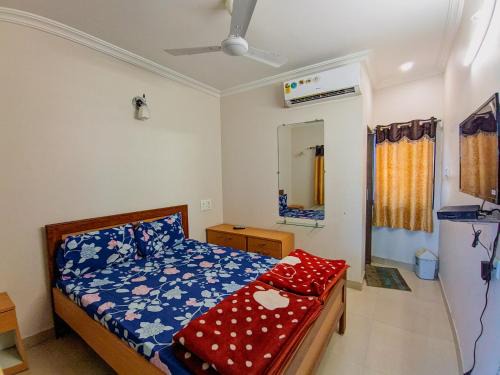 Mandvi Hotel | Kid-Friendly HK Inn with a 9.5/10 Guest Rating