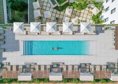 El Camp d'en Serralta Hotel | Discover HM Palma Blanc: 4-Star Oceanfront Paradise
