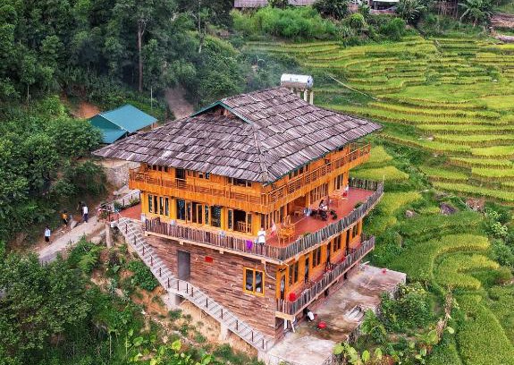 Sa Pa Cabin | Eco-Friendly Hmong Villas with Ocean Views & Restaurant