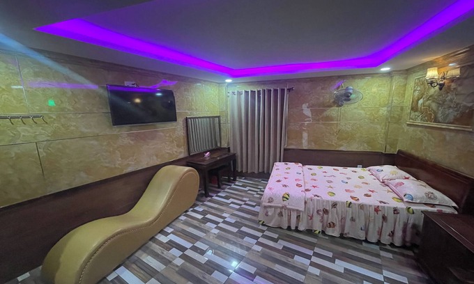 Thuan An Hotel | Discover Hoa Anh Dao 2 Hotel with Family-Friendly Amenities
