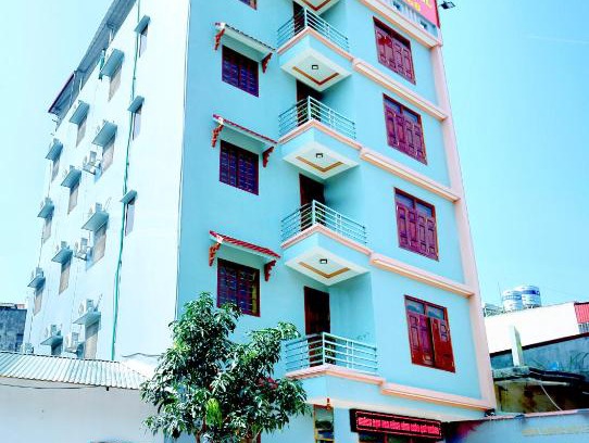 Ha Giang Hotel | Exceptional Hoa Hong Hotel: Family-Friendly & Accessible Stay