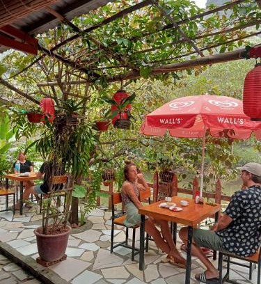 Hoa Lu House | Relax at Hoalu Ecolodge Homestay: Oceanfront Retreat