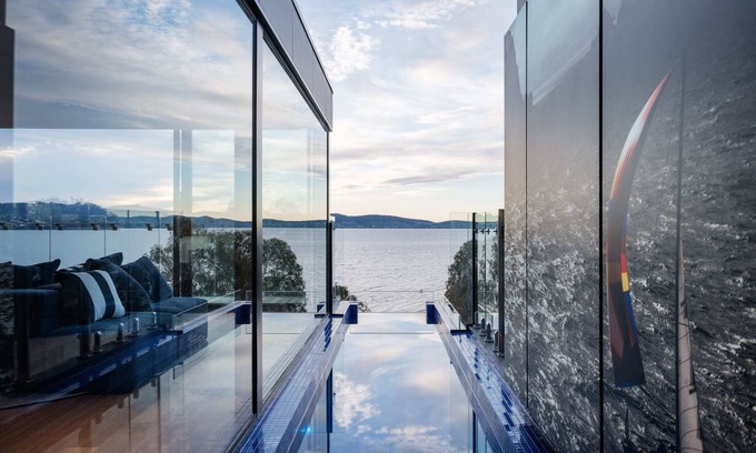 Battery Point Apartment | 'Hobart' - Penthouse with private heated pool