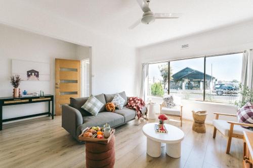 Derwent Park Apartment | Top-Rated Hobart Retreat: Perfect for Family Getaways