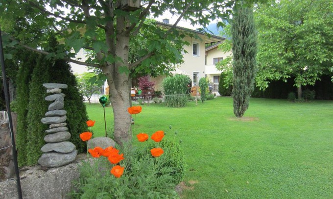 Finsing Apartment | Guest Rated 9.1 - Family-Friendly Hochzillertalblick Retreat