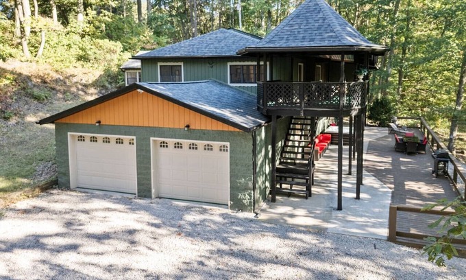 Rockbridge Cabin | Hocking Hills Nature Retreat