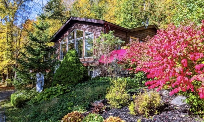 Mono Condo | Cozy Hockley Valley Riverview Condo - Near Ski Resort & Winery