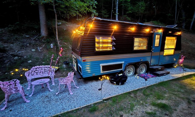 Coal Fork House | Hodge Spot Camper on Prayer Mountain-Off Grid Farm