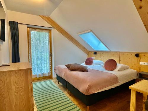 Den Burg Bed & Breakfast | Guest Rated: 9.1 at Hoeve Consensus Texel with Kitchen Access