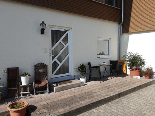 Achberg Apartment | Family-Friendly Retreat at Hof Pferdeglück with 9.3 Rating
