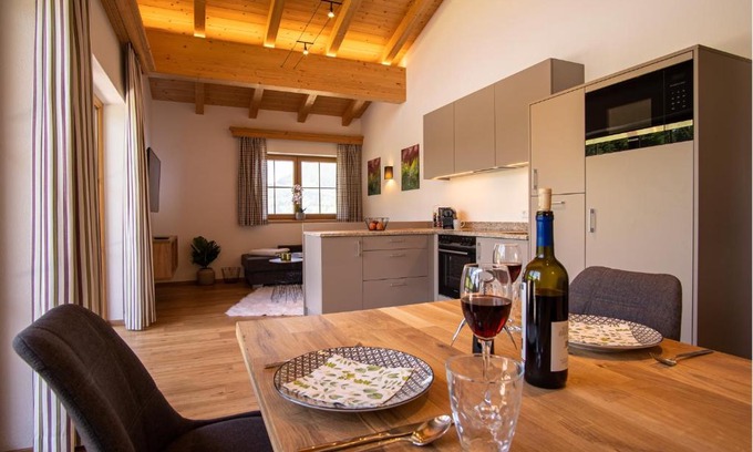 Kitzbuehel Apartment | Child-Friendly Retreat at Hof Zenzern - Guest Rated 9.8