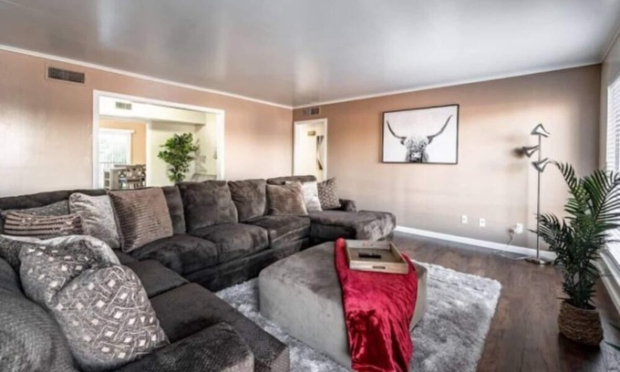 Lubbock Apartment | Hoff Gardens: Perfect 2BR Retreat with Seasonal Pool
