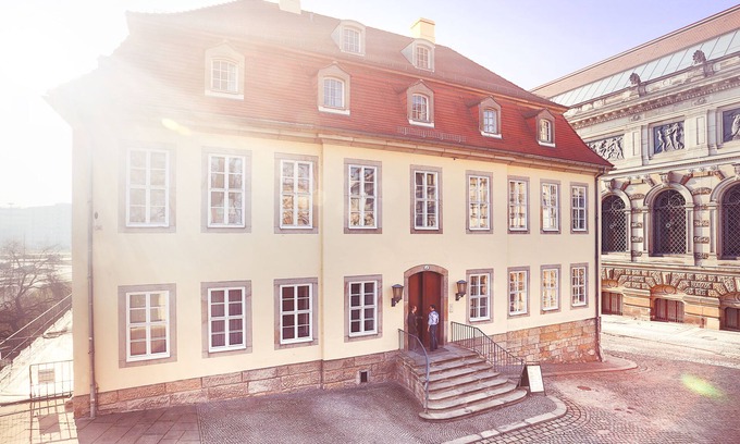 Innere Altstadt Hotel | Discover Hofgärtnerhaus: Guest Rated 9.2, Family-Friendly Stay