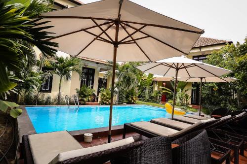 Hoi An City Centre Villa | Discover Hoi An Holiday Villa: 4-Star Oceanfront Retreat