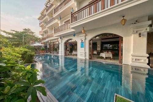 Hoi An Hotel | Experience Hoi An Odyssey Hotel & Spa with Ocean Views