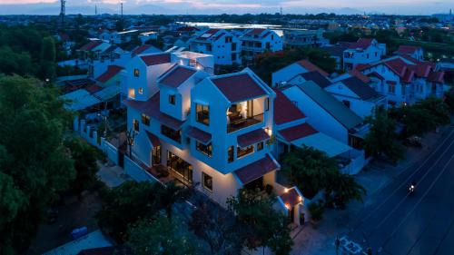 Hoi An Villa | Experience Hoi An: Entire Villa with Pool and Breakfast