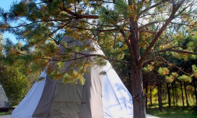 Mednoye Other | Idyllic Hoki Camp Glamping by the River with Pool Access