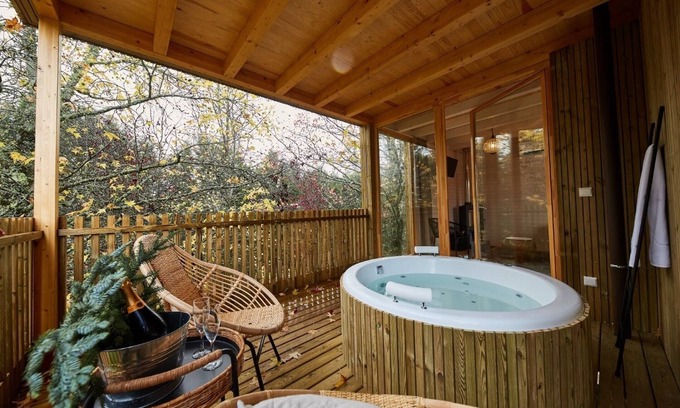 O Pino Other | Vila Sen Vento: Relax by the Pool and Indulge in Spa Bliss