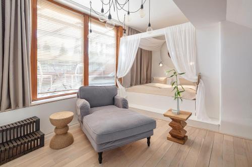 Kosire Hotel | Explore Holečkova Apartments: Pet & Child Friendly Stay