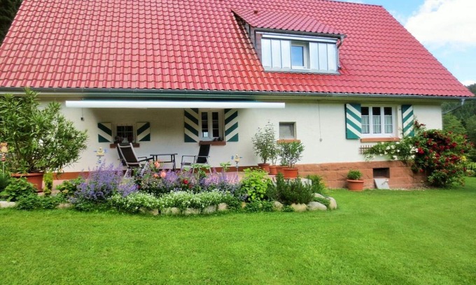 Baiersbronn Apartment | Family-Friendly Holiday Home Tauchert with Breakfast Included