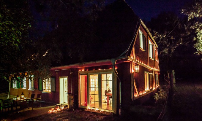 Carinerland House | Ideal Holiday Home for 8 with Ocean View in Danneborth