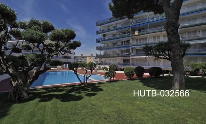 Sant Andreu de Llavaneres Apartment | Holiday apartment Sant Andreu de Llavaneres for 1 - 6 persons with 3 bedrooms - Holiday apartment