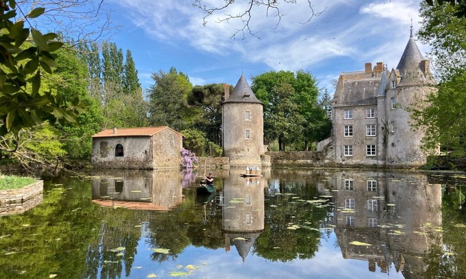 Saint-Hilaire-de-Loulay Other | Experience a Fairytale Stay at Holiday in a Castle