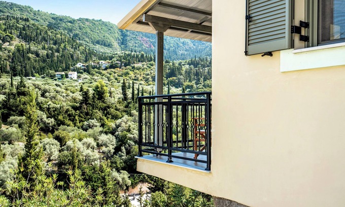 Agios Nikitas Apartment | Cozy Alkionides Apartment 3 with Ocean View & Spa Amenities