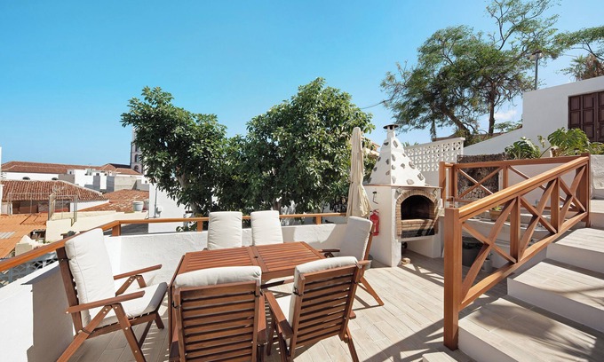 Garachico House | Top-Rated Oceanfront Holiday Stay at Casa Sol 21 B Garachico