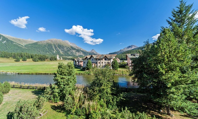 Celerina-Schlarigna Apartment | Spacious Celerina Apartment for 6 with Top Amenities