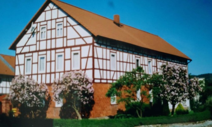 Uhlstadt - Kirchhasel House | Cozy Holiday Apartment in Uhlstädt-Kirchhasel for Families