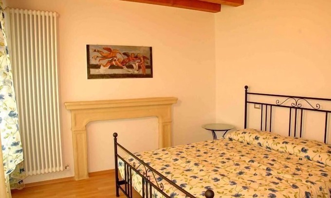 Valeggio sul Mincio Other | Cozy Farmhouse Apartment in Valeggio sul Mincio for 3