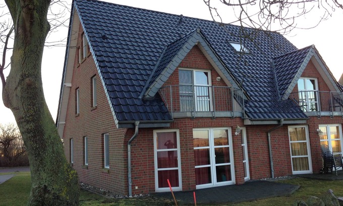 Stolpe auf Usedom Apartment | Cozy Apartment Schmollensee - Family & Pet Friendly Retreat