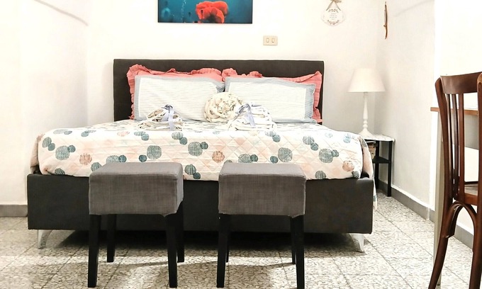 Polignano a Mare Apartment | Relaxing Oceanfront Apartment "Chiarina Rooms" with A/C