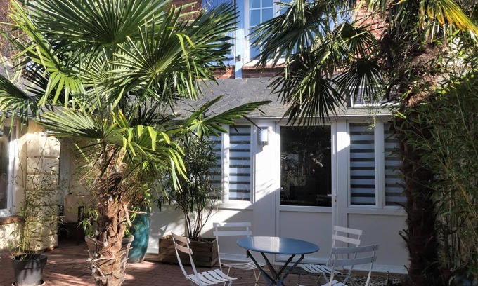 Villers-sur-Mer Apartment | Cozy Holiday Apartment in Villers sur Mer for 6 Guests