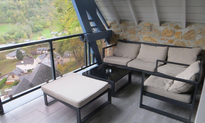 Luz-Saint-Sauveur Apartment | Cozy Holiday Apartment in Luz St Sauveur for 6 Guests