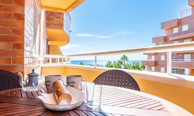 Marina d'Or Apartment | Oceanfront Holiday Apartment "Acapulco 3" with Wi-Fi