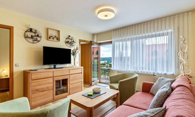 Schonach im Schwarzwald Apartment | Cozy 'Auszeit' Apartment with Mountain View & Private Terrace