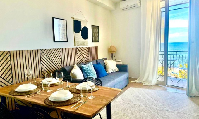 Aspra Apartment | Family-Friendly Holiday Apartment in Bagheria for 6 Guests