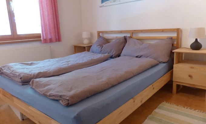 Brienz Apartment | Cozy Holiday Apartment in Brienz BE for Families and Couples