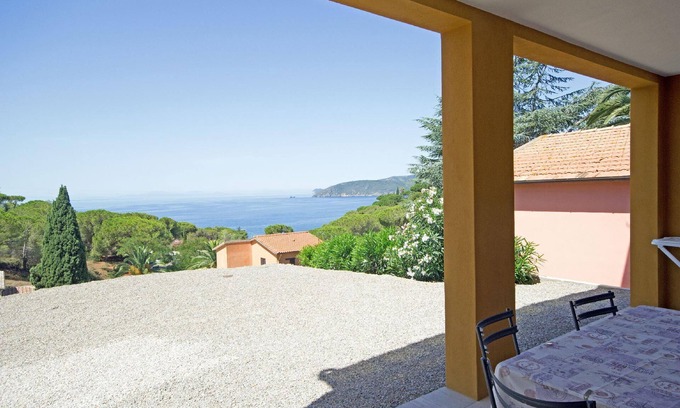 Madonna delle Grazie Apartment | Cozy Capoliveri Apartment for 4 with Pet-Friendly Amenities