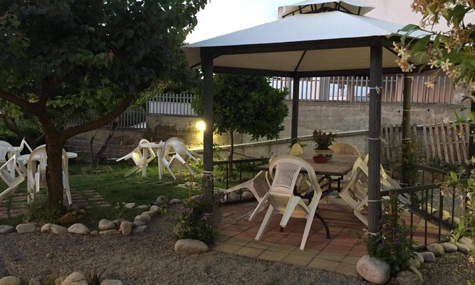 Crotone Apartment | Cozy Crotone Apartment for 4 with Kitchen and Breakfast Options
