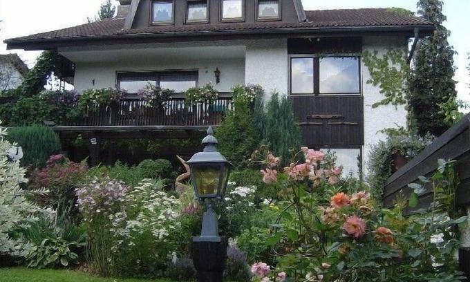 Marktredwitz House | Cozy Holiday Apartment in Marktredwitz for Up to 5 Guests