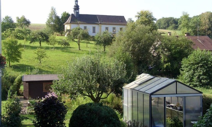 Eggenbach Apartment | Cozy Holiday Apartment in Ebensfeld for 1 - 3 Guests