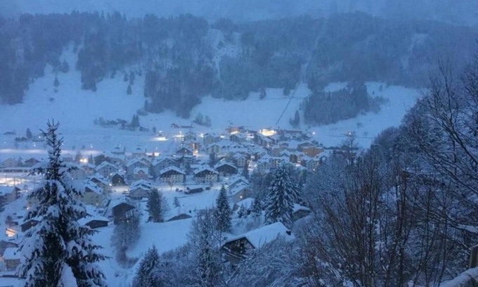 Engelberg Apartment | Guest Rated 10/10: Cozy Engelberg Apartment for Families