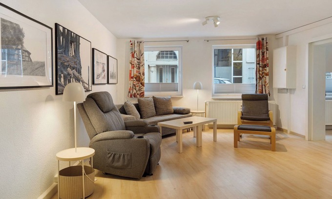 Havelberg Apartment | Stylish Apartment "Barrierefreies Wohnen Im Denkmal" with Wi-Fi