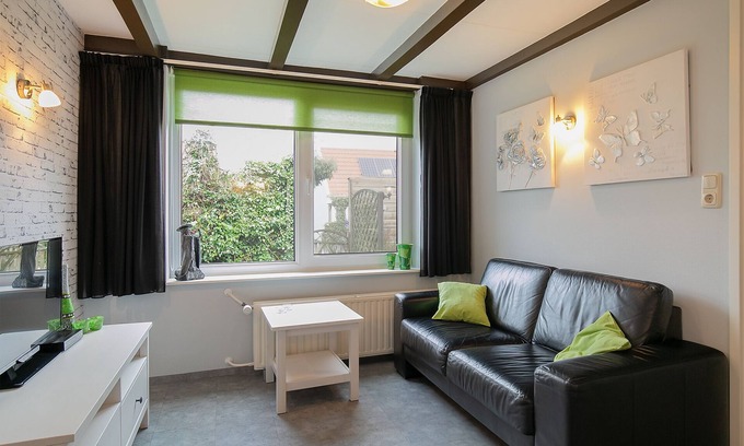 Wissenkerke Apartment | Cozy Holiday Apartment Near Oosterscheldes Beach for 4
