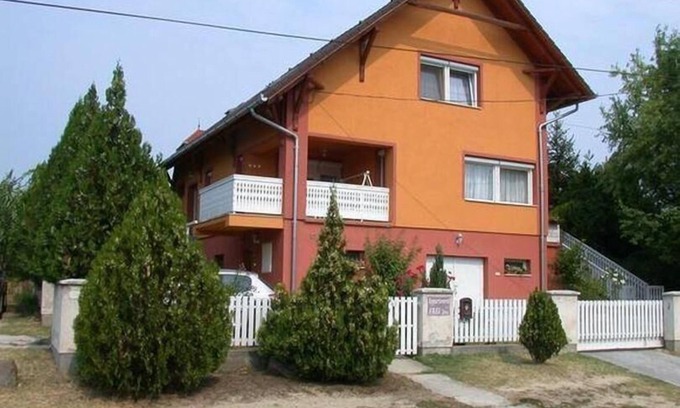Fonyod Apartment | Holiday apartment Fonyód for 1 - 12 persons with 6 bedrooms - Holiday apartment