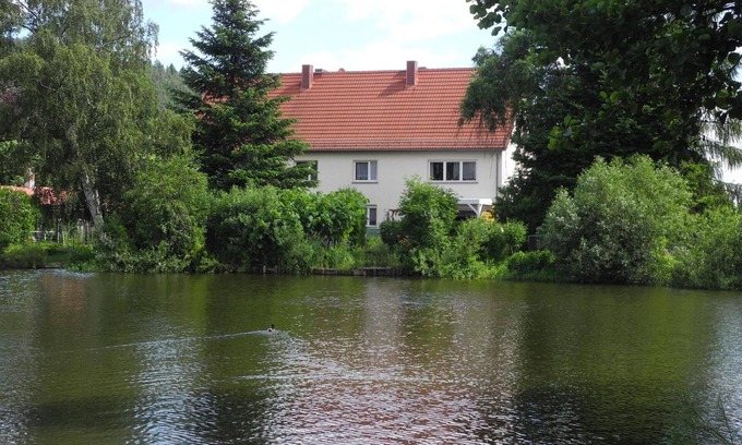 Apfelstadtaue Apartment | Guest Rated 10/10: Cozy Holiday Apartment in Georgenthal
