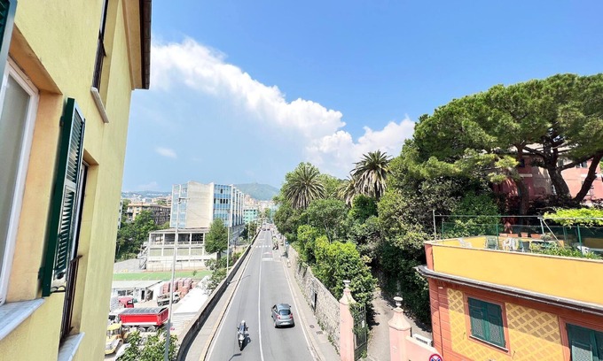 Sturla Apartment | Spacious Holiday Apartment in Genova for Families and Groups